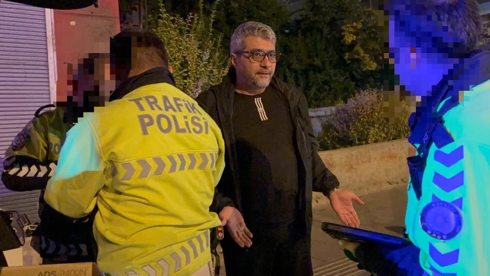 Alkolü çekip direksiyona geçti polise veryansın etti!