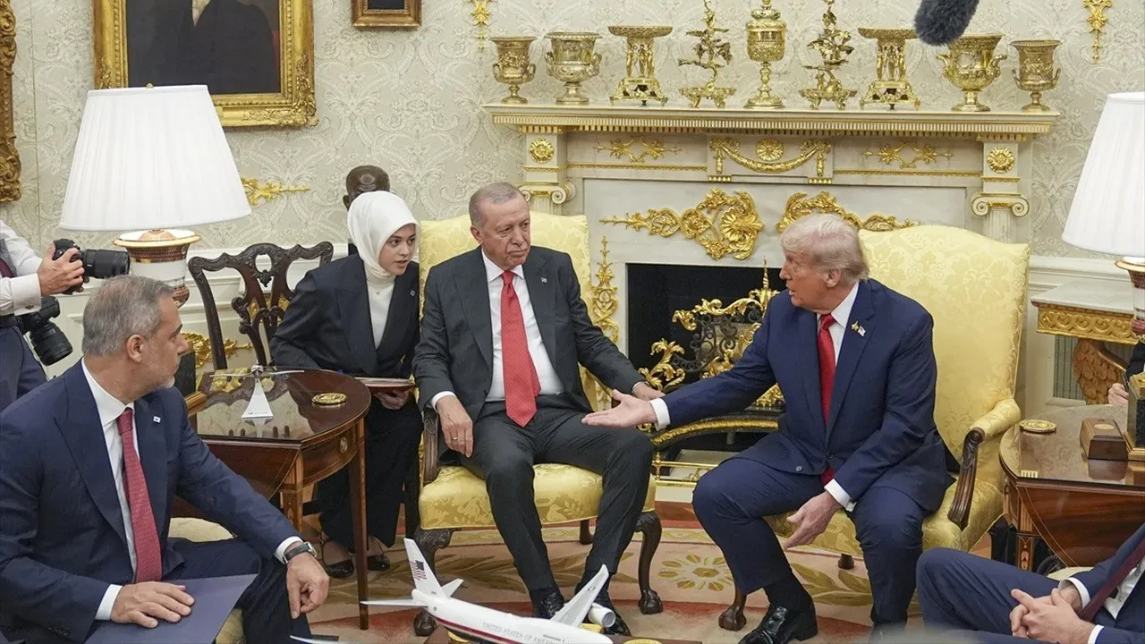 KAAN savaş uçağı neden hedefte? Mesut Hakkı Caşın'dan kritik değerlendirme: Utanacaklar!