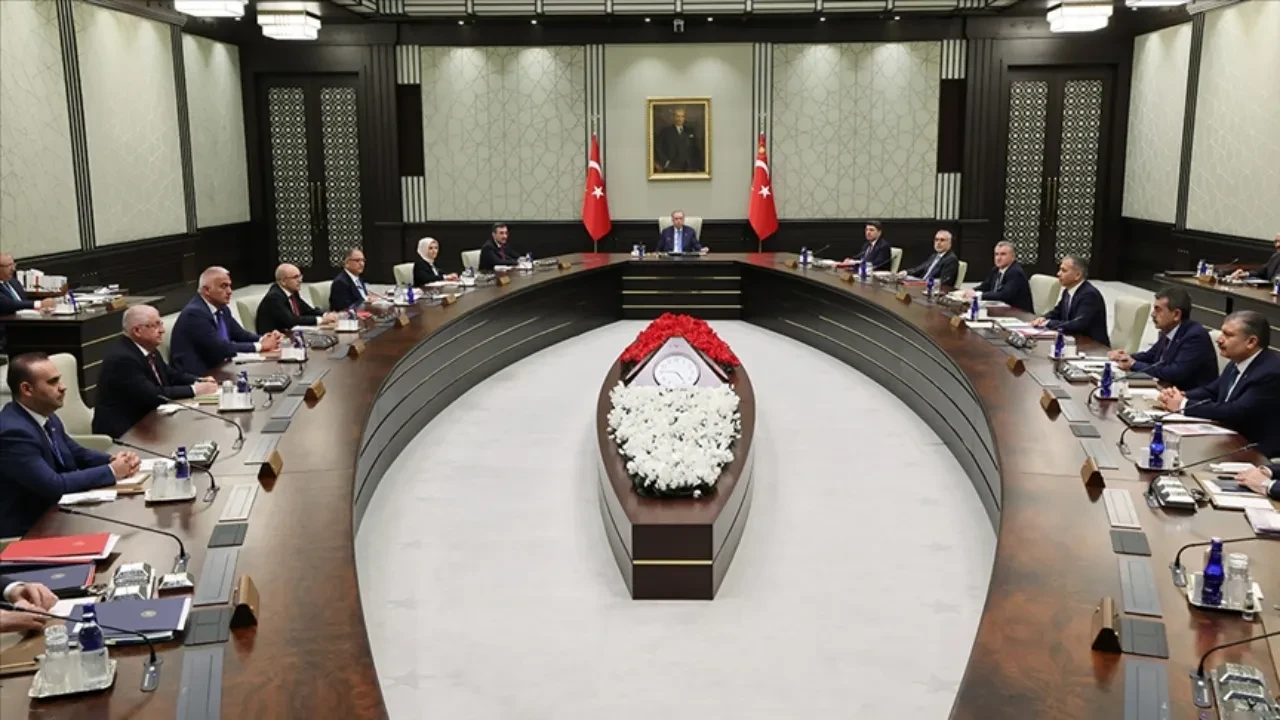 Kabine toplantısı ne zaman, saat kaçta? Cumhurbaşkanı Erdoğan'ın liderliğinde bugün gerçekleştirilecek