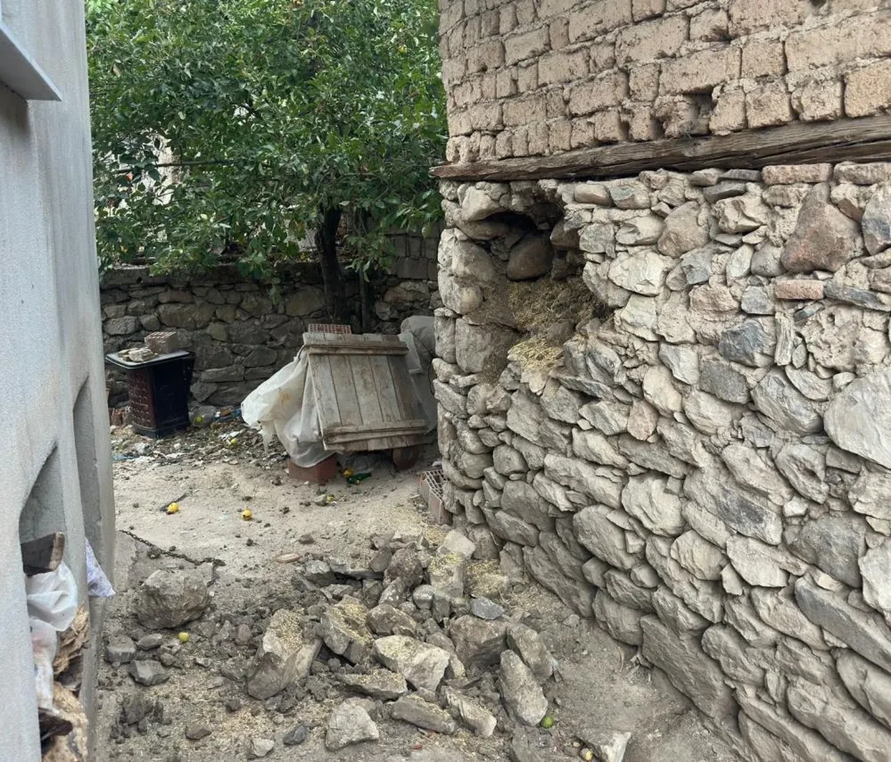 Simav beşik gibi sallanıyor: 10 saatte 100'ü aşkın sarsıntı