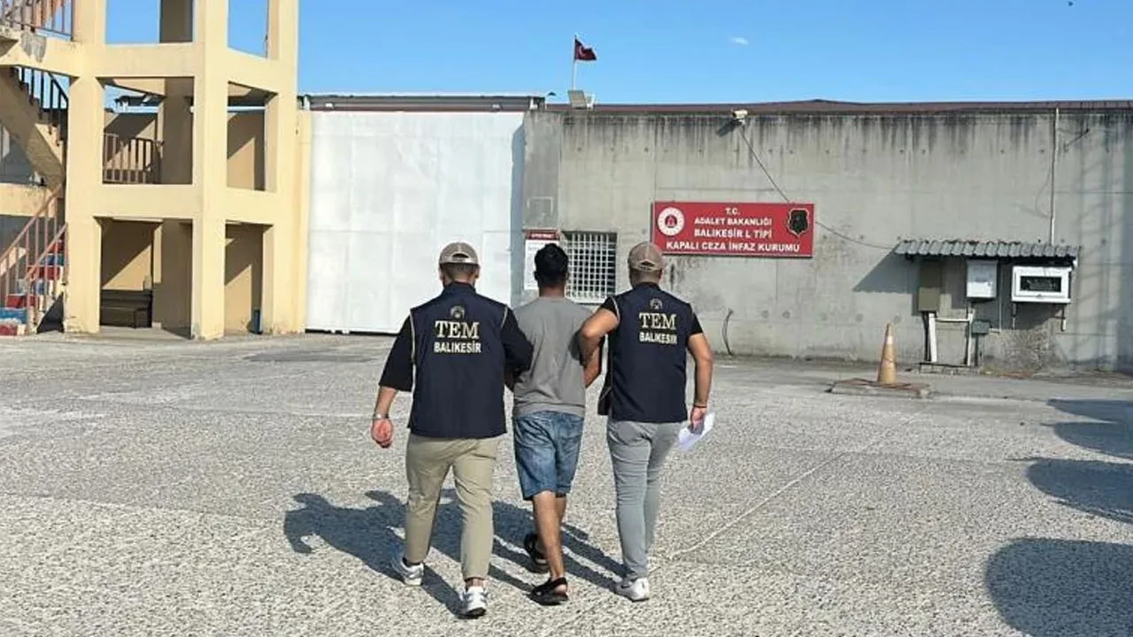 7 ilde DEAŞ operasyonu! Eylem arayışındaki şüpheliler yakalandı