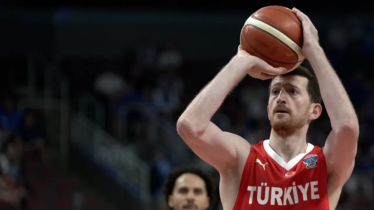 A Milli Basketbol Takımı son 16 turunda kimle karşılaşacak? EuroBasket 2025 Türkiye son 16 turu rakibi