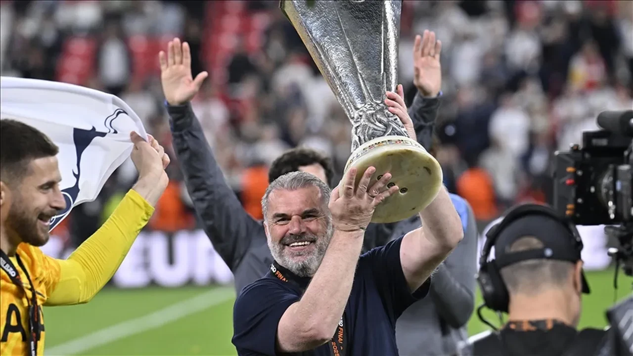 Ange Postecoglou Türk mü, kimdir? Fenerbahçe teknik direktör adayları arasında yer alıyor