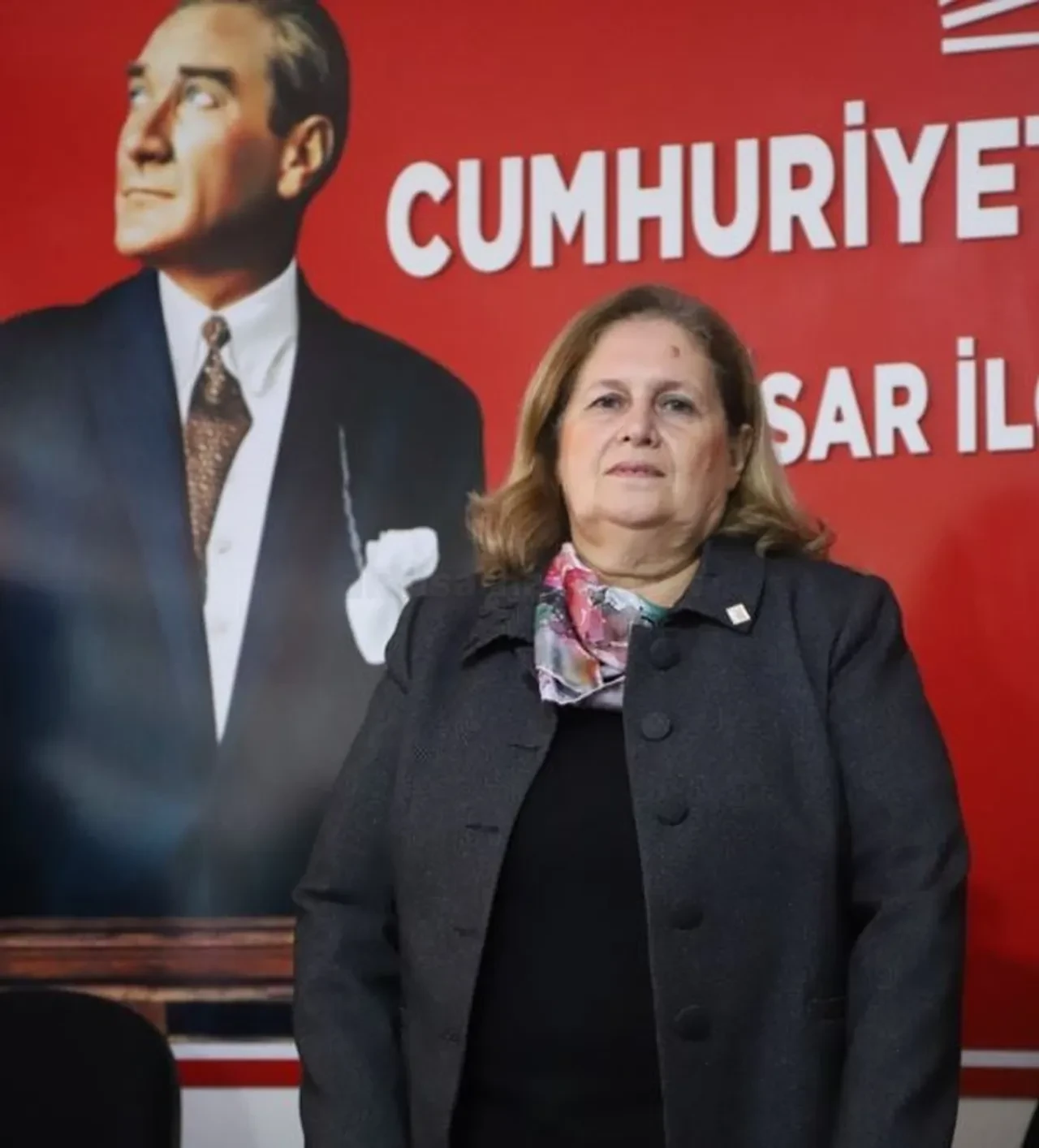 CHP'yi sarsan ölüm! Cenazede gözyaşları sel oldu