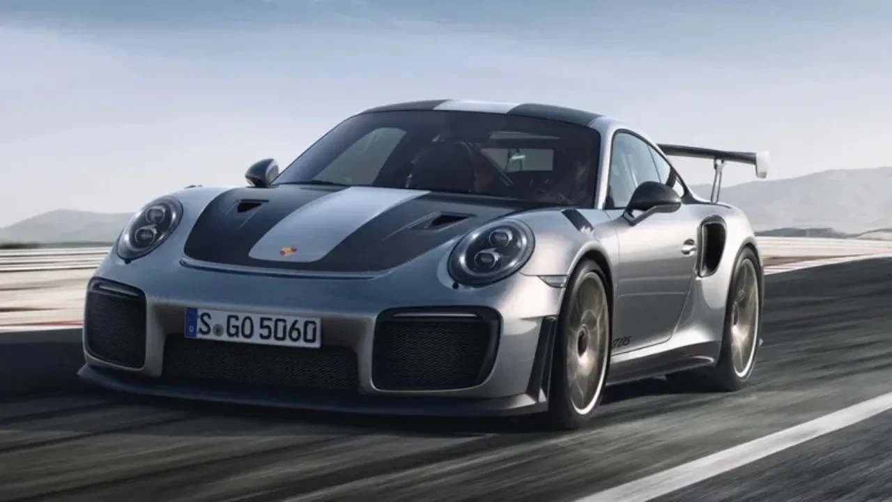Ferrari, Porsche ve Corvette yarışıyor: İşte dünyanın en iyi fren sistemine sahip otomobilleri