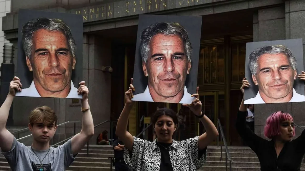 Kayıp 60 saniyelik boşluk doldu! Jeffrey Epstein davasında 33 bin sayfalık yeni belgeler