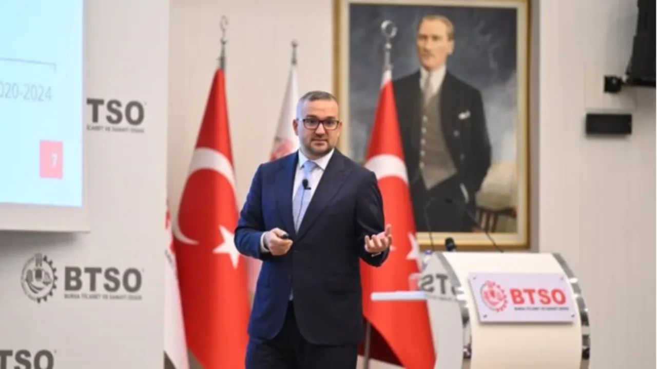 Merkez Bankası Başkanı Karahan'dan faiz indirimi hakkında açıklama