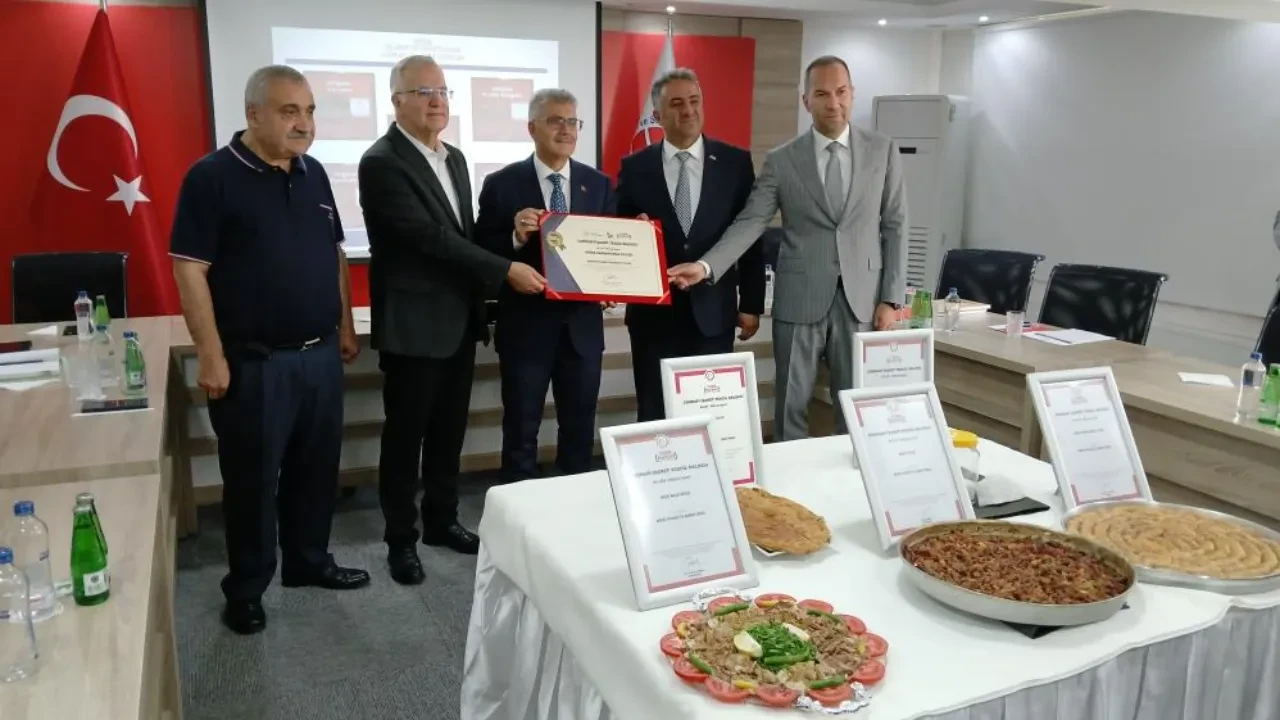 Sarım Burma Tatlısı artık tescillendi: Sırada misket elması var!
