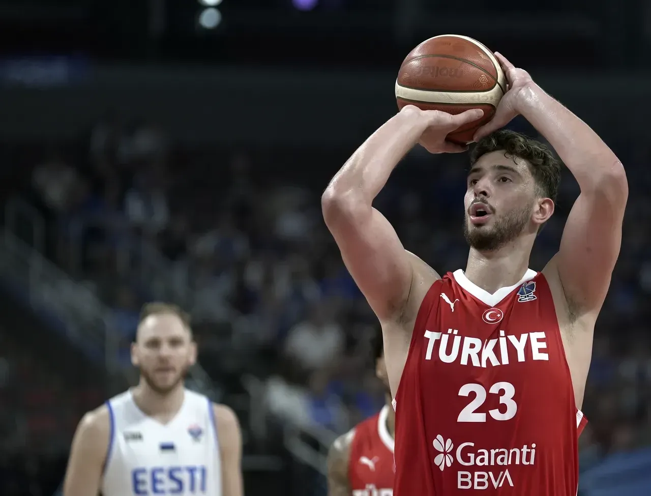 Türkiye Sırbistan basketbol maçı hangi kanalda, nereden izlenir? Kazanan takım grubu lider tamamlayacak
