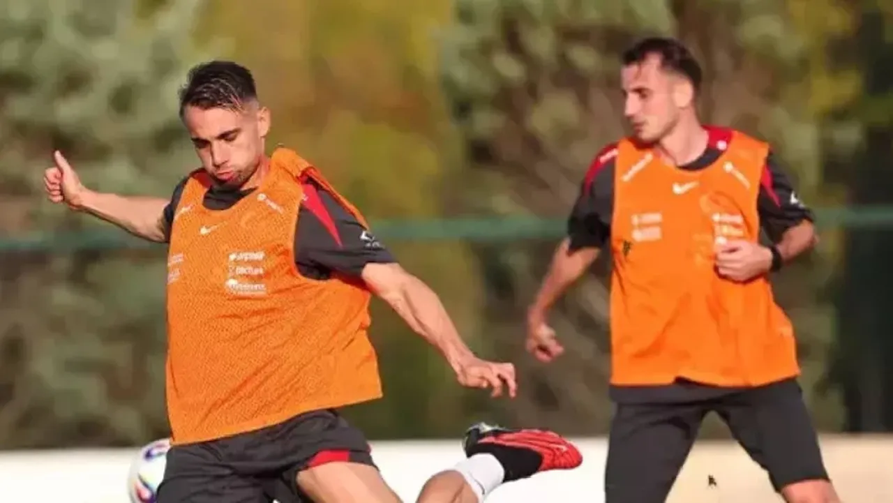 Yunus Akgün'den olay paylaşım! Kerem Aktürkoğlu'ndan misilleme