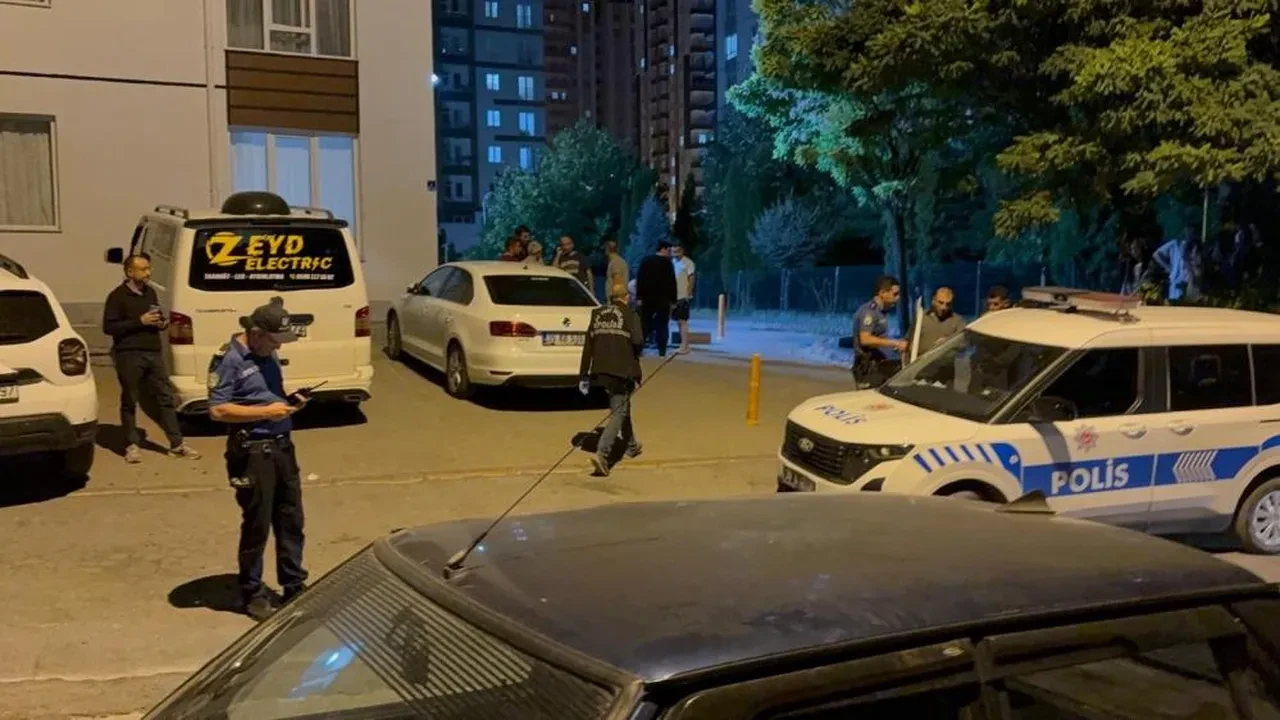 12 yaşındaki çocuk üvey babasını kalbinden bıçakladı