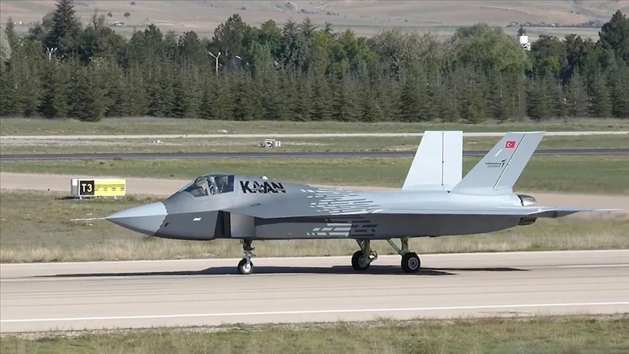 F-35'ten sonra Türkiye'nin savaş alanında yeni gücü: Milli Muharip Uçak KAAN hakkında bilinmeyenler