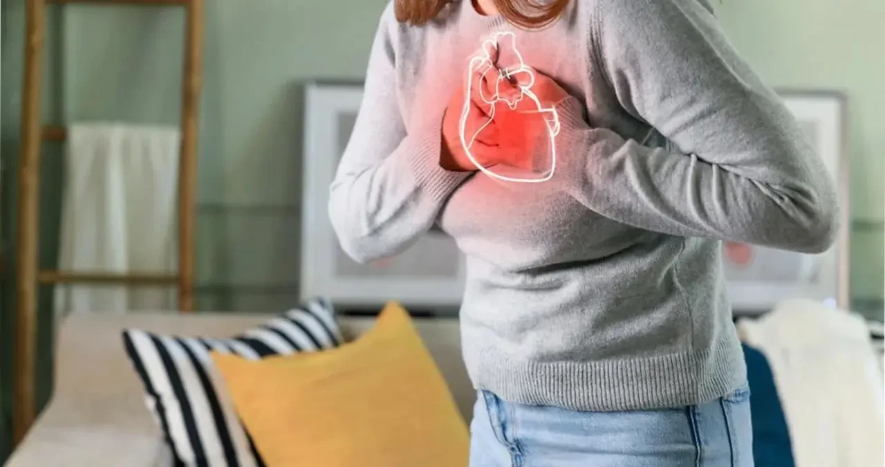 Görünmez tehlike kadınları etkiliyor: Kalp krizi riski bir anda üç katına çıktı! O günlerde dikkatli olun