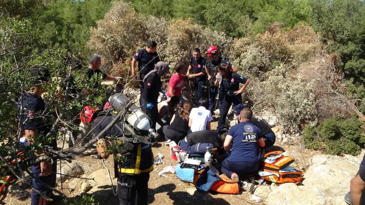 Görüntüler dehşete düşürdü! Define avında can pazarı