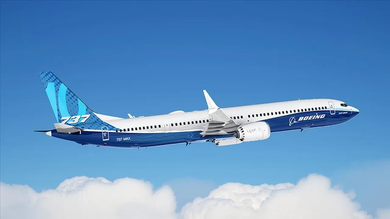 Havacılık devi Boeing’in yeni sürprizi: Uçak piyasası merakta