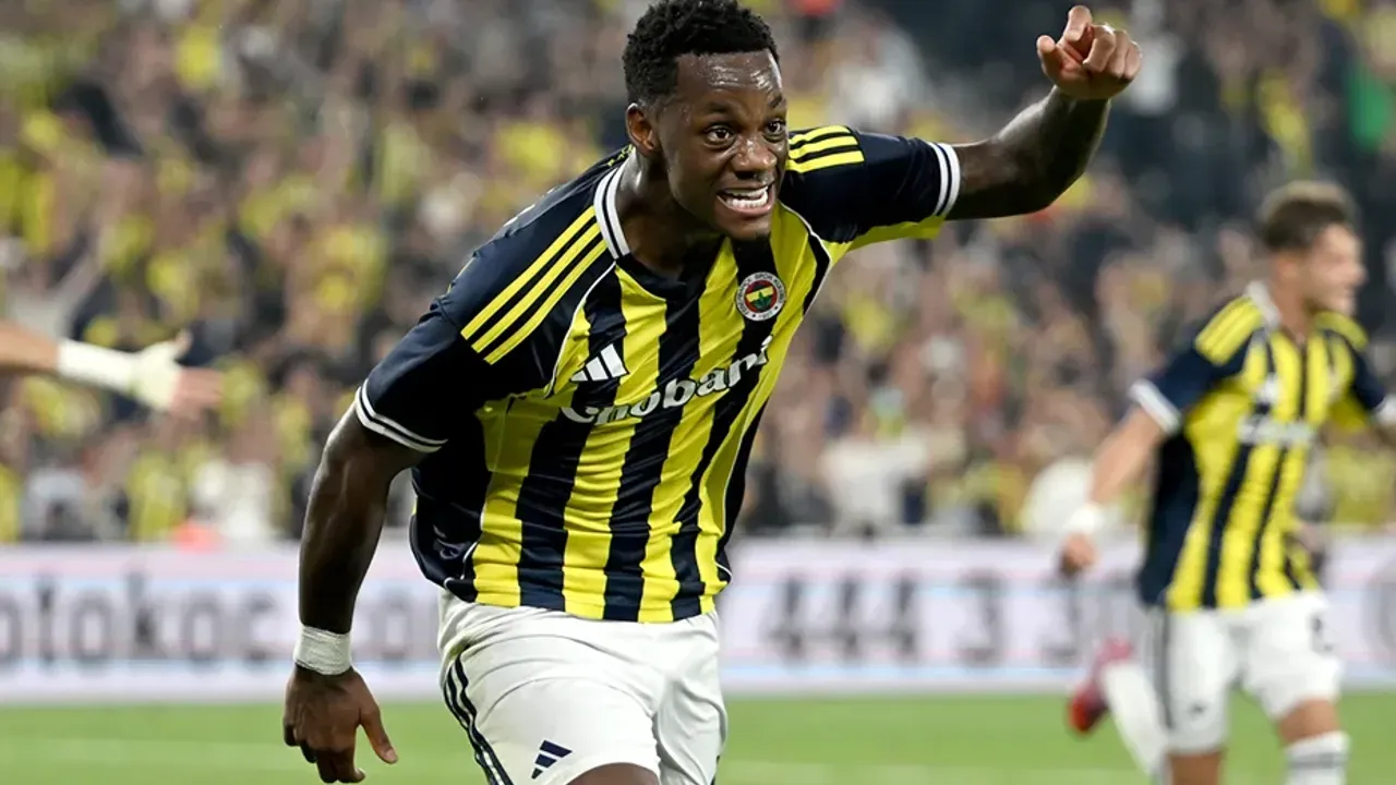 Jhon Duran Nice maçında oynayacak mı? Fenerbahçe taraftarının gözü bu haberde