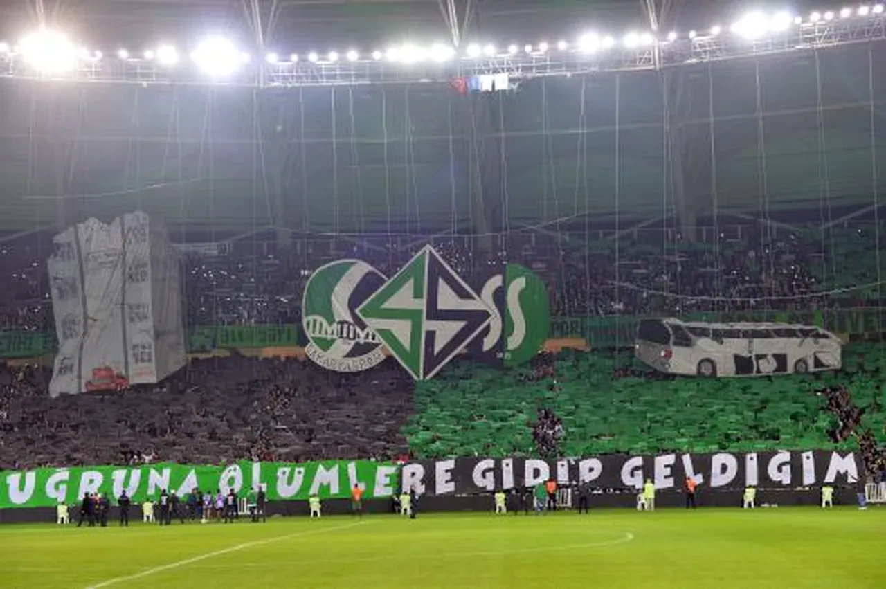 Sakaryaspor hükmen mağlup olacak mı, ceza alacak mı? Kuralları unuttu, 7 yabancıyla oynadı