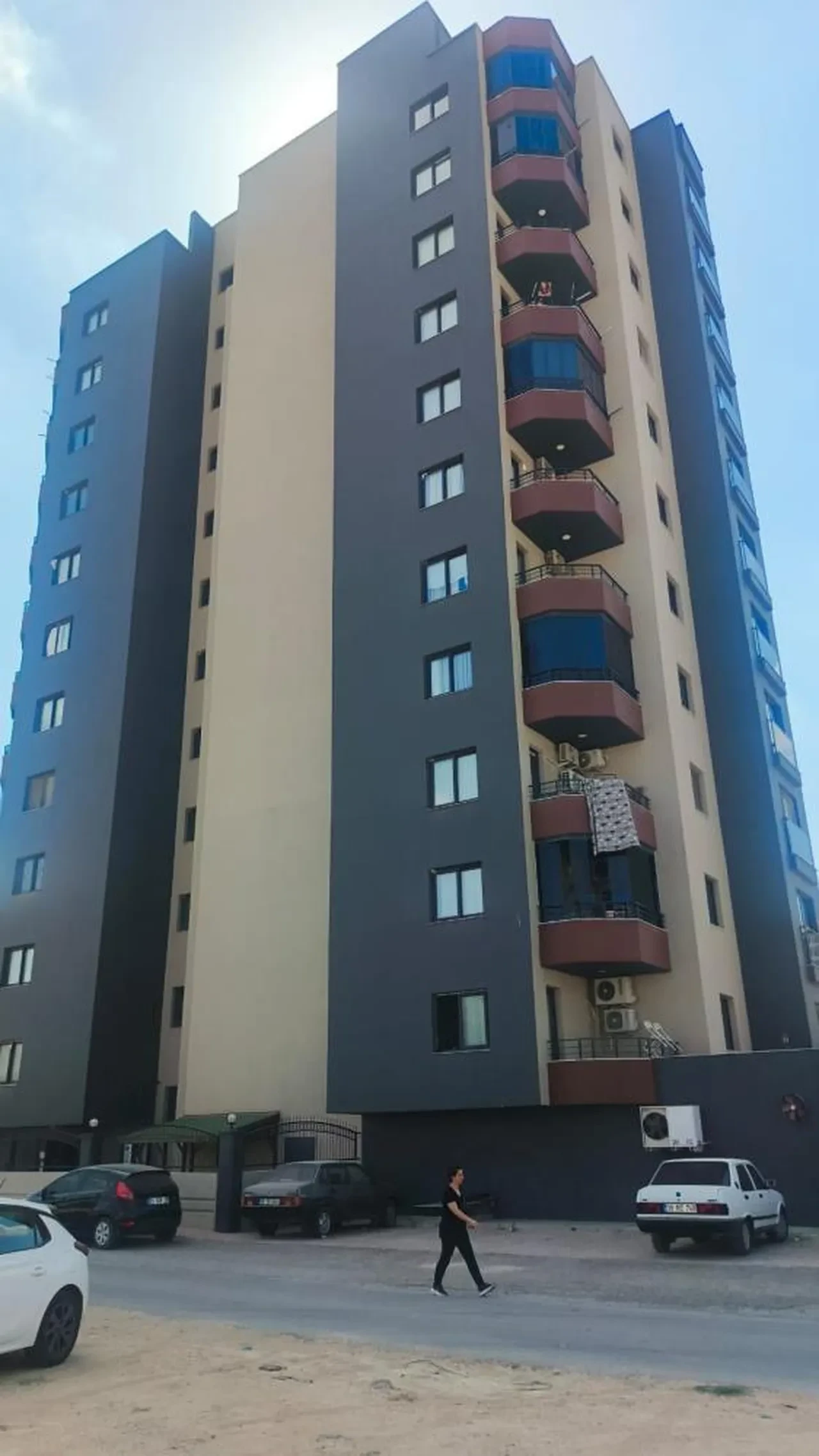 Yine bir asansör faciası! Mersin'de 27 yaşındaki genç anne feci şekilde can verdi