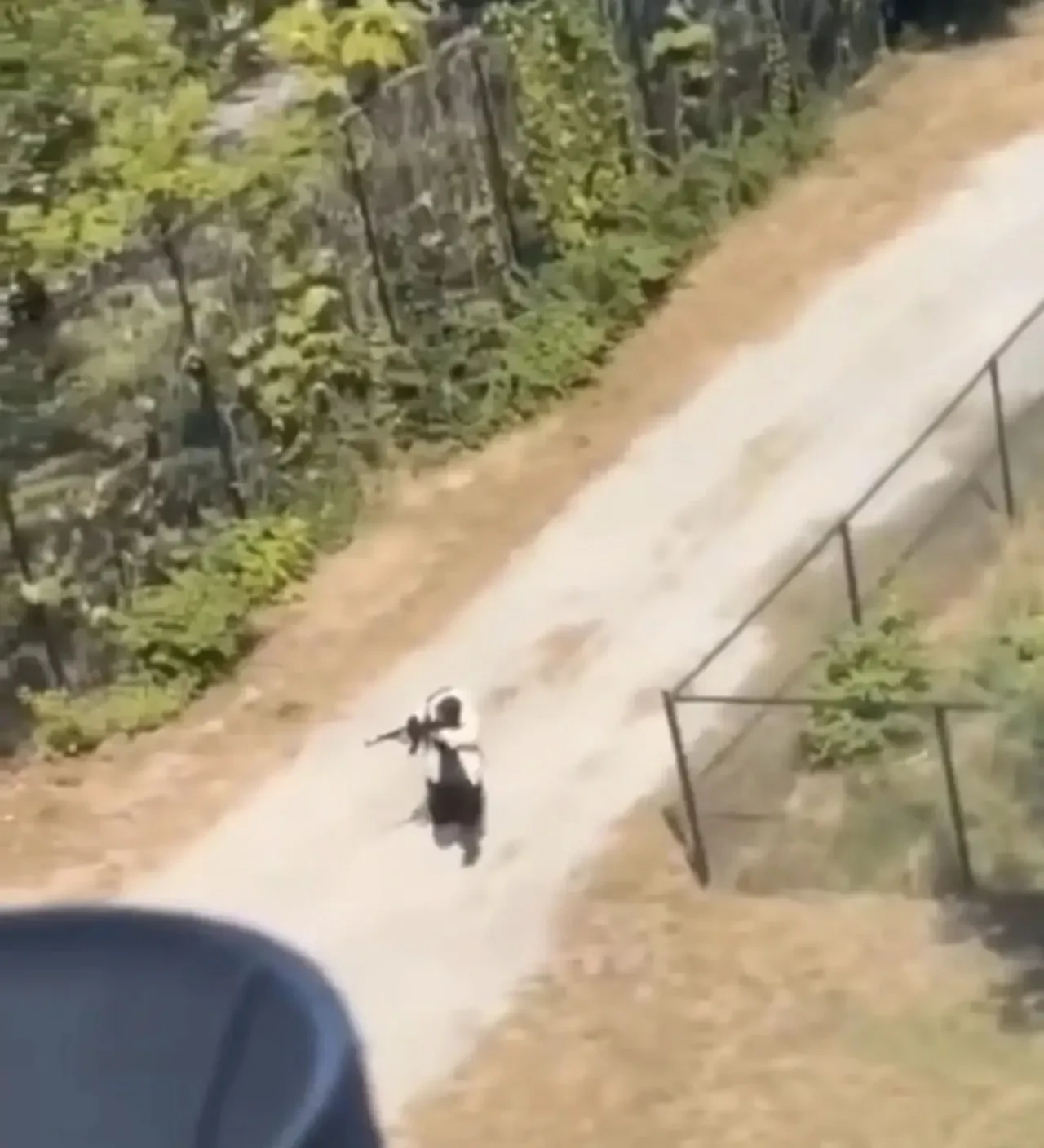 ABD'de üniversitede silahlı saldırgan paniği! Polisler alarma geçti