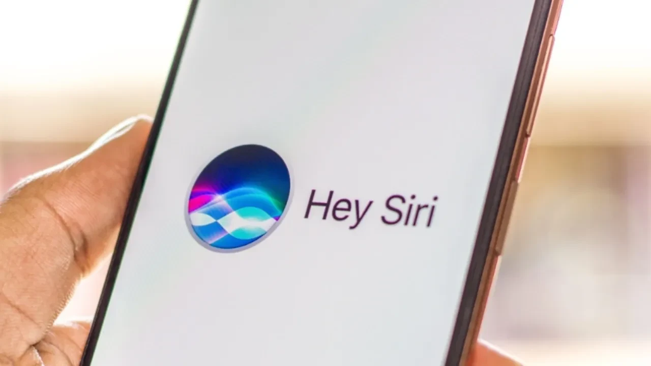 Apple, Siri