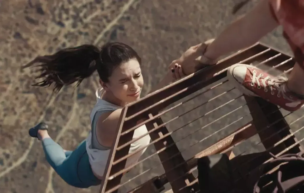 Düşüş filmi konusu nedir oyuncuları kimler?