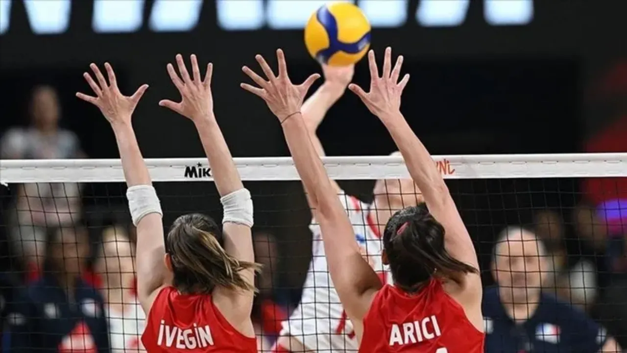 FIVB Dünya Şampiyonası yarı finalinde Türkiye’nin rakibi hangi ülke?
