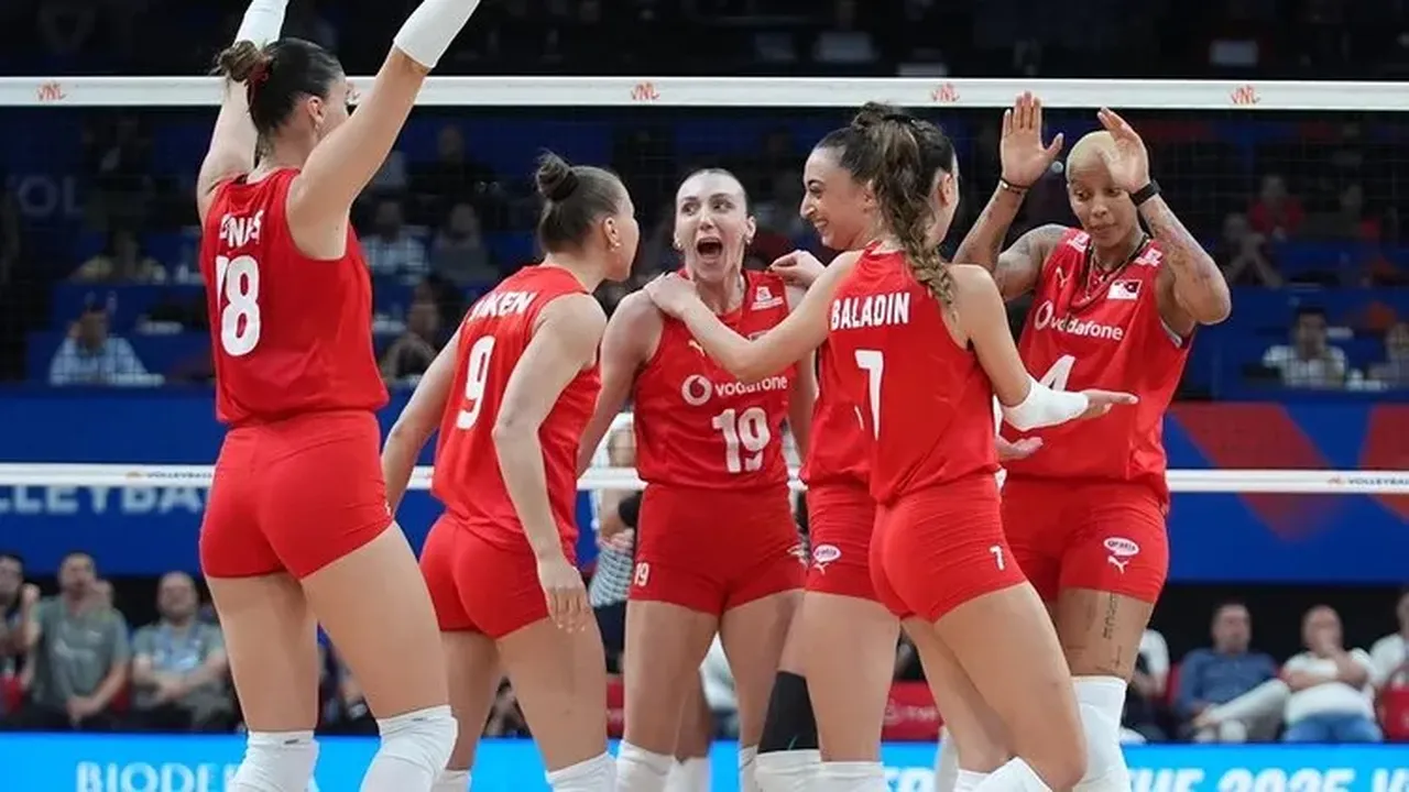FIVB Dünya Şampiyonası yarı finalinde Türkiye’nin rakibi hangi ülke?