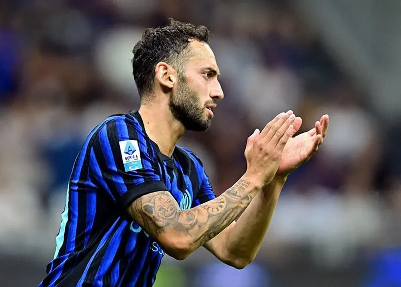 Galatasaray'dan Hakan Çalhanoğlu ve Barış Alper Yılmaz kararı! Kritik tarih belli oldu