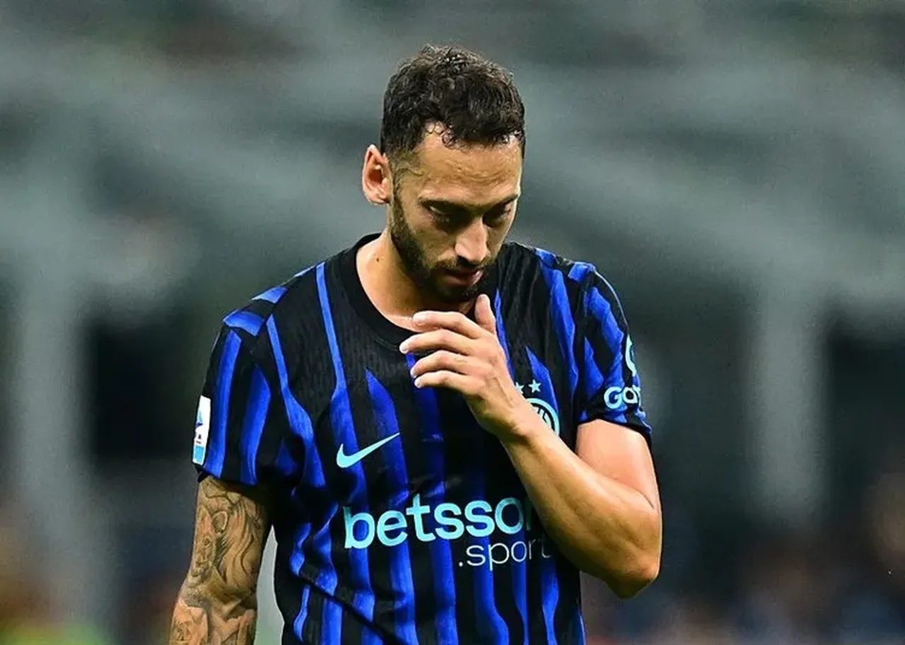 Galatasaray'dan Hakan Çalhanoğlu ve Barış Alper Yılmaz kararı! Kritik tarih belli oldu