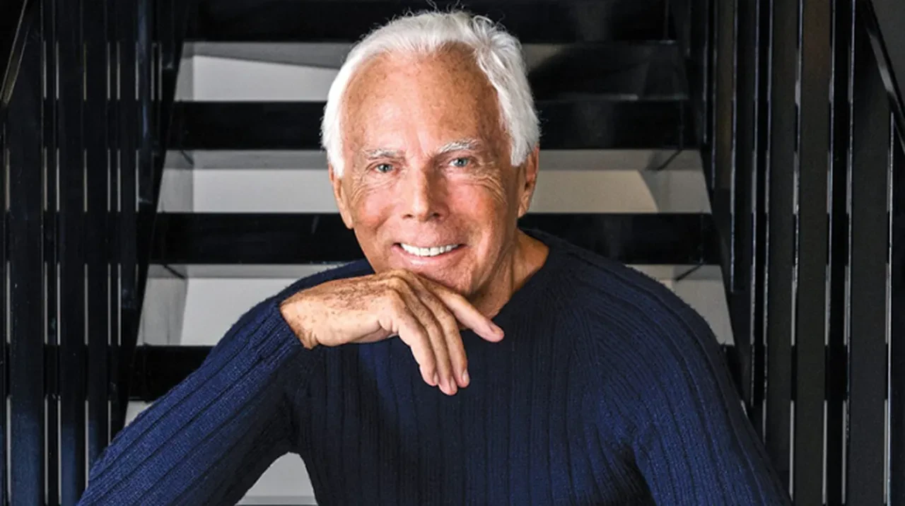 İtalyan moda tasarımcısı Giorgio Armani hayatını kaybetti