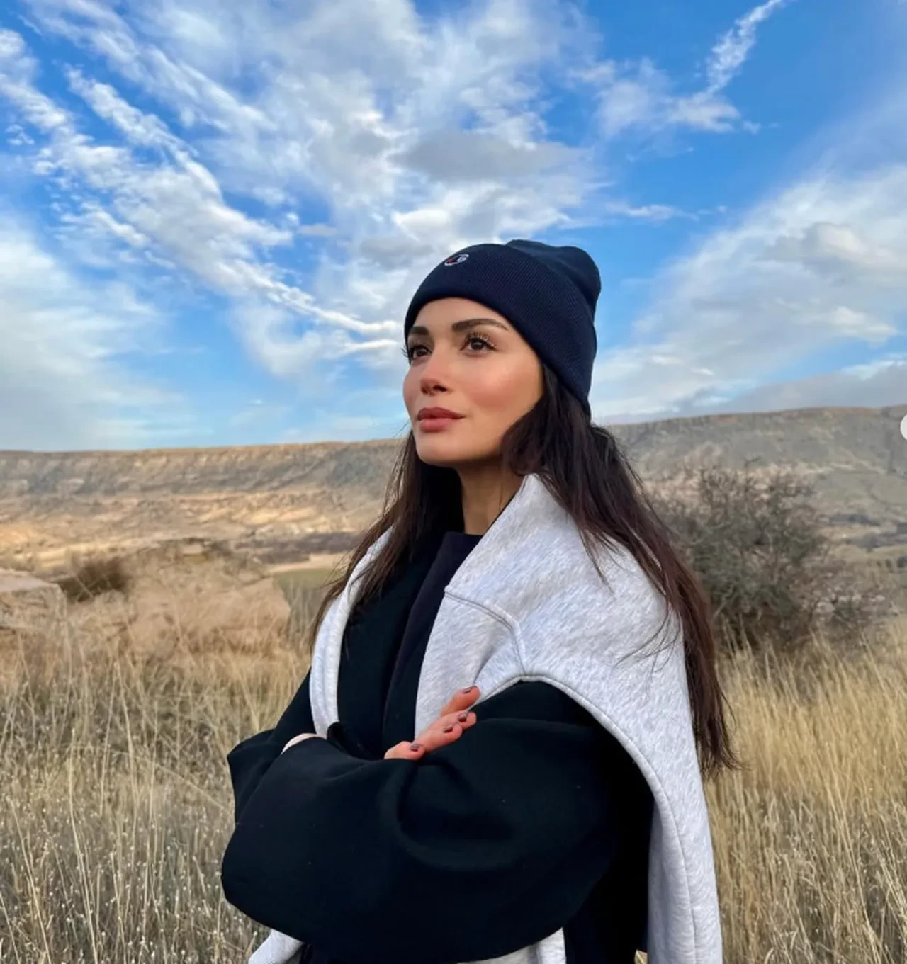 Özge Yağız, Gözleri Karadeniz dizisindeki oyunculuğuyla eleştiri yağmuruna tutuldu