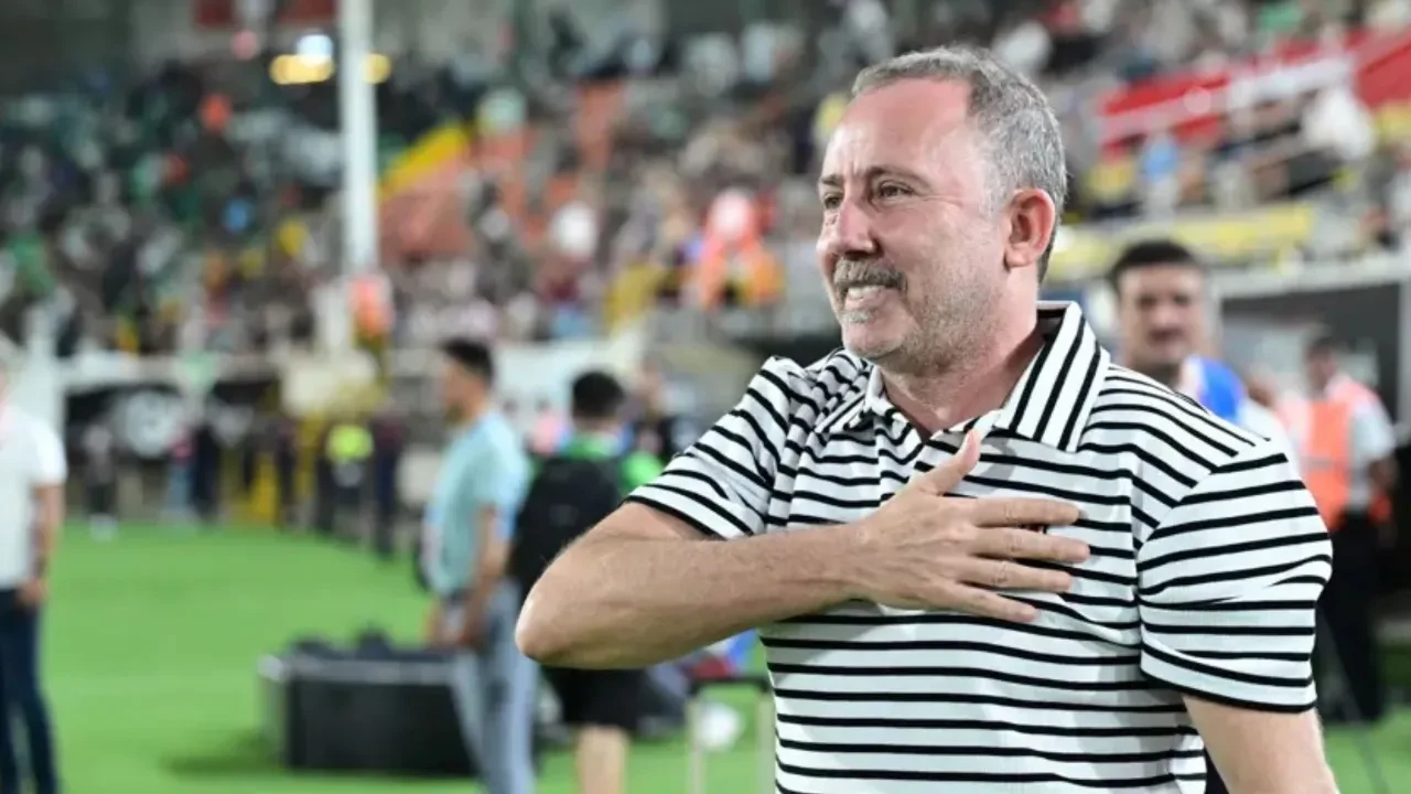 Sergen Yalçın istedi yönetim harekete geçti! İşte Beşiktaş'ın yeni transferi