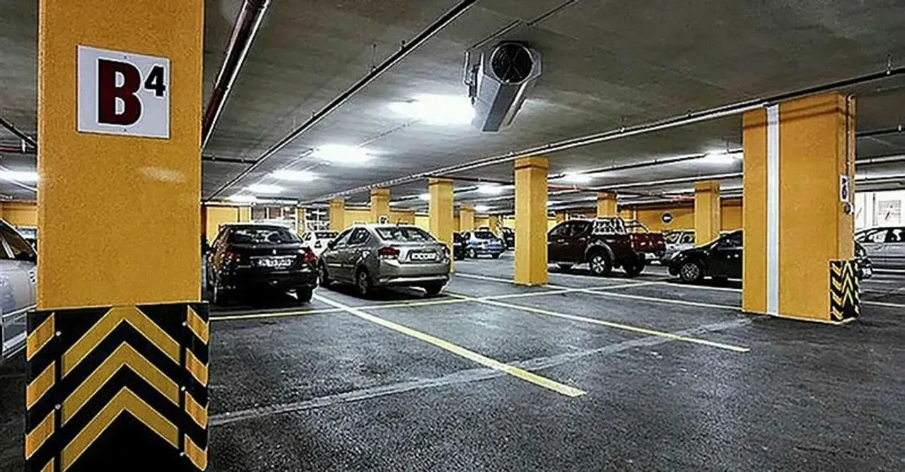 Aracı 2 gün AVM otoparkında kaldı, istenen ücret dudak uçuklattı: Anahtarı bırakın yazsaydınız