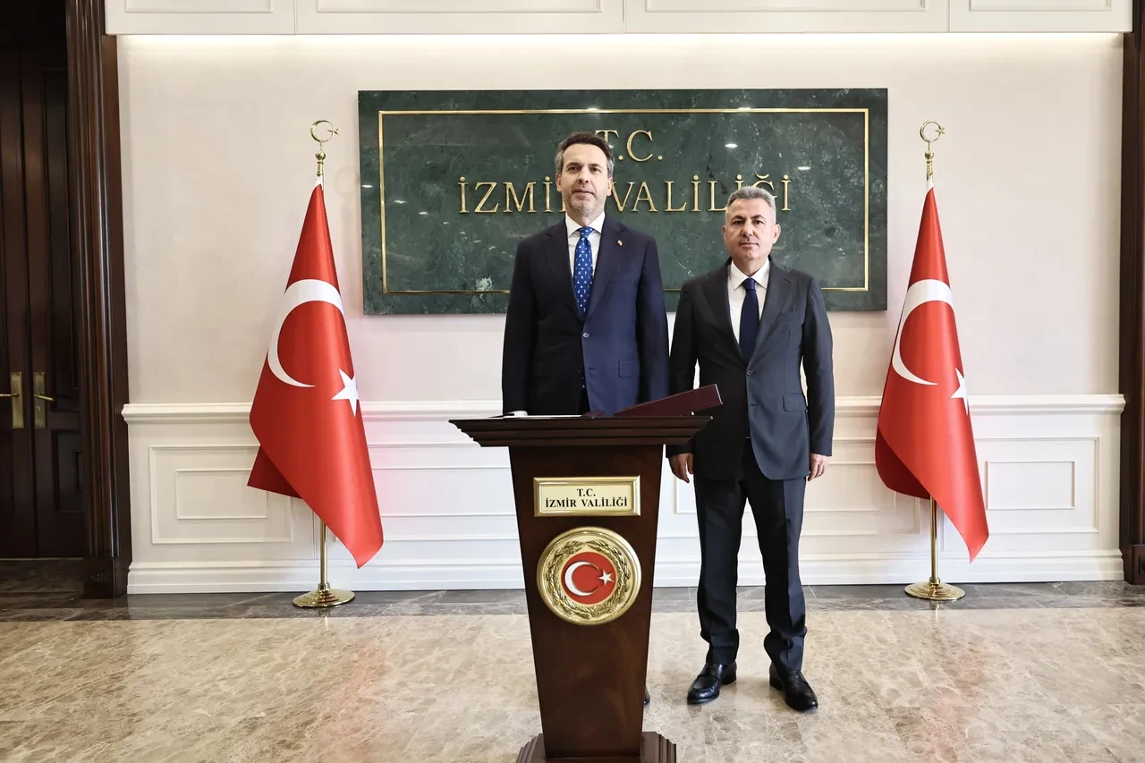 Bakan Bayraktar açıkladı: Oyuncu değişikliğine gideceğiz