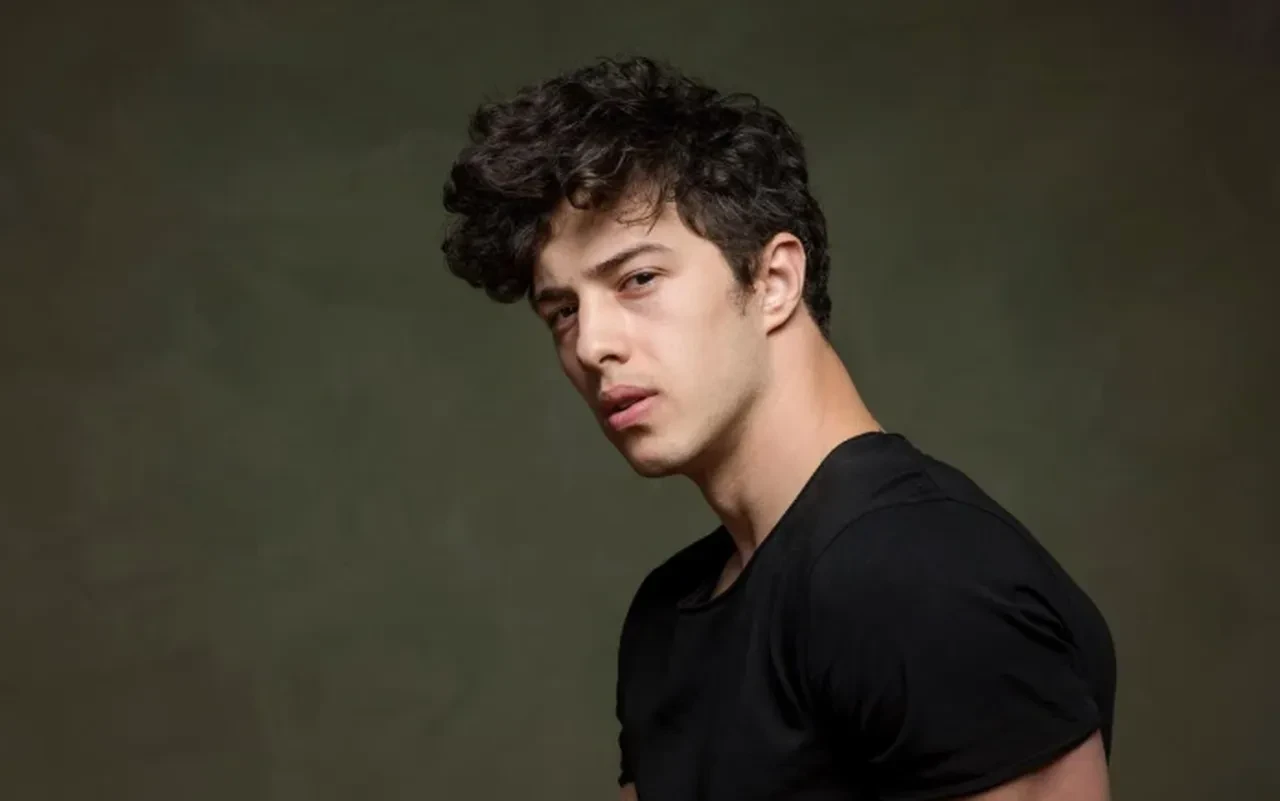 Cennetin Çocukları dizisine Ali Gözüşirin ve Ecem Çalhan’dan tepki pozu geldi