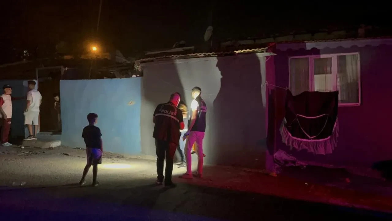 Çorlu'da silahlı kavga çıktı: Ortalık savaş alanına döndü!