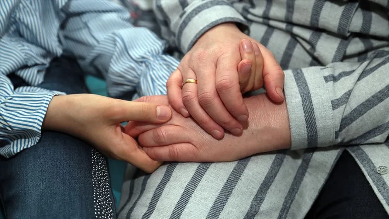 Evlenene 3 asgari ücret hediye! İmzalar atıldı Evlenene 3 asgari ücret hediye! İmzalar atıldı