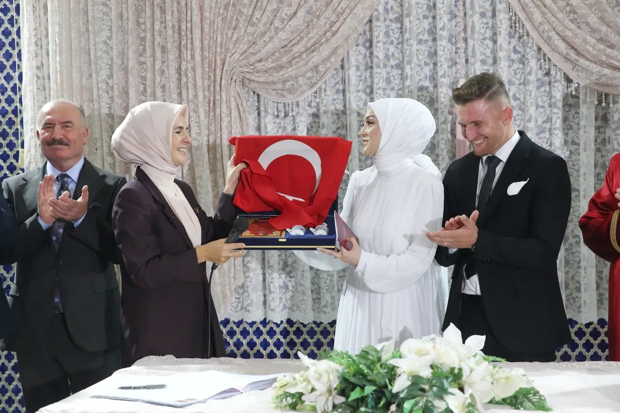 Evlilik desteğiyle gençler aile kurmaya başladı: 'Süreç çok kolaydı'