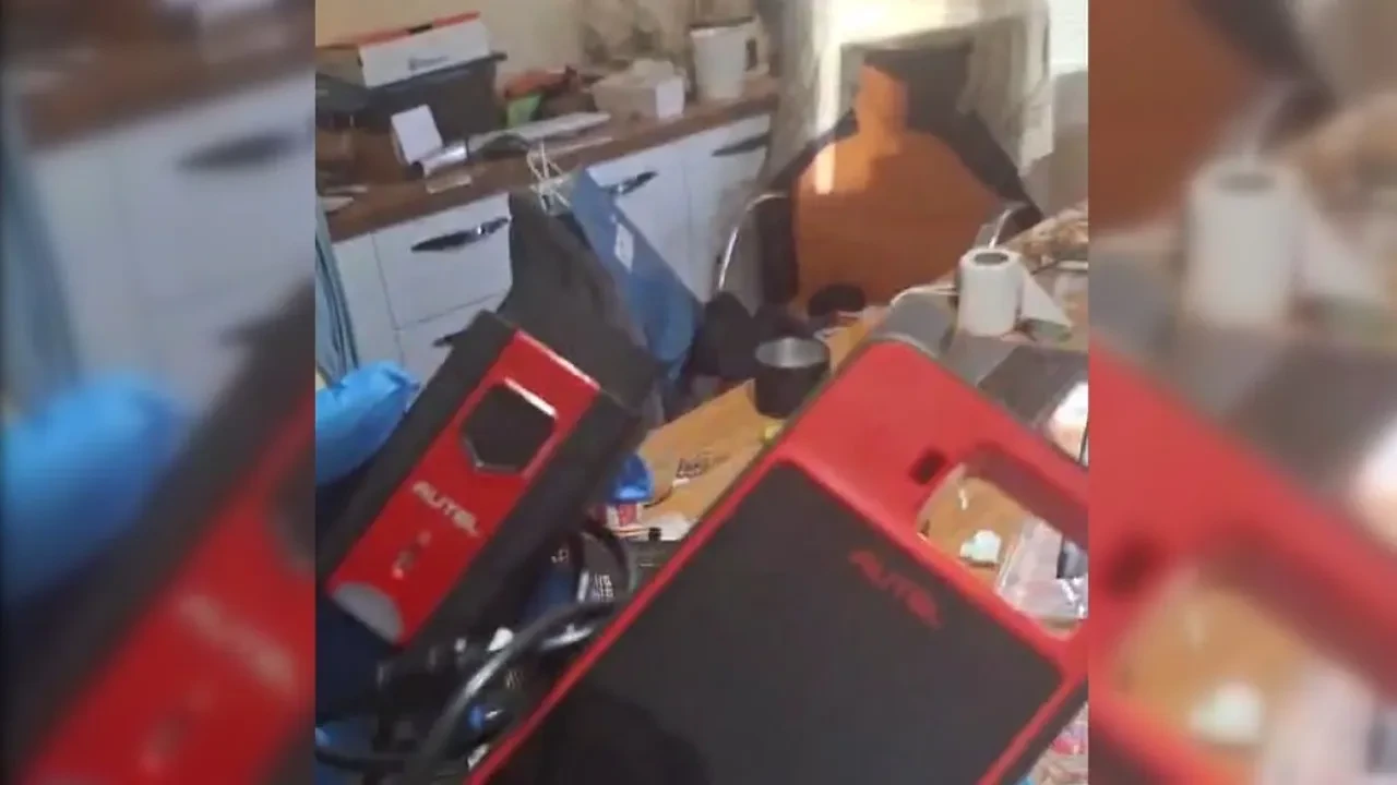 Otomobil hırsızlığında bu yönteme dikkat! Taktikleri yine 'pes' dedirtti!