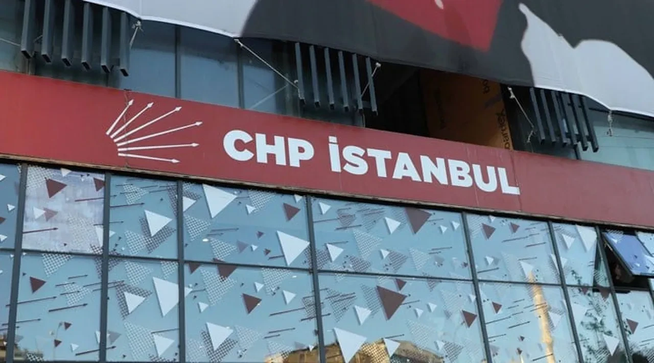Özgür Özel ve Ekrem İmamoğlu parti kuruyor! Ankara kulislerine bomba gibi düştü
