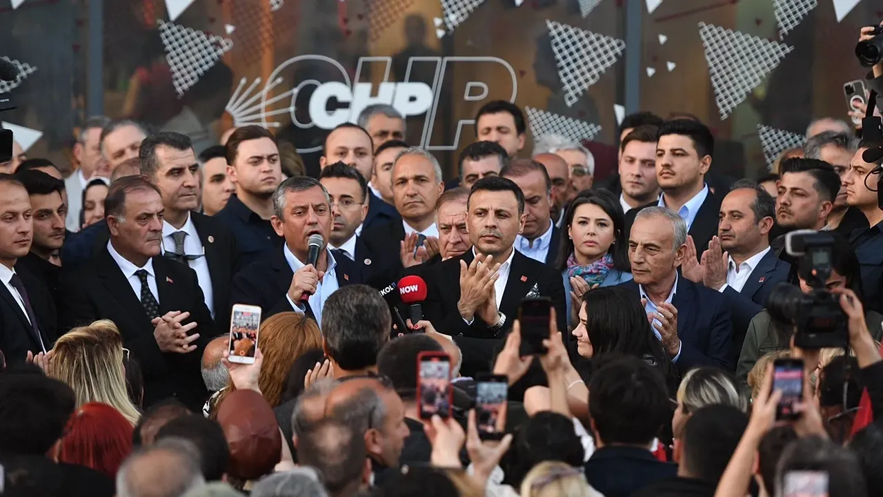 Özgür Özel’den çok sert çıkış! Kılıçdaroğlu’nu tanımıyorum!