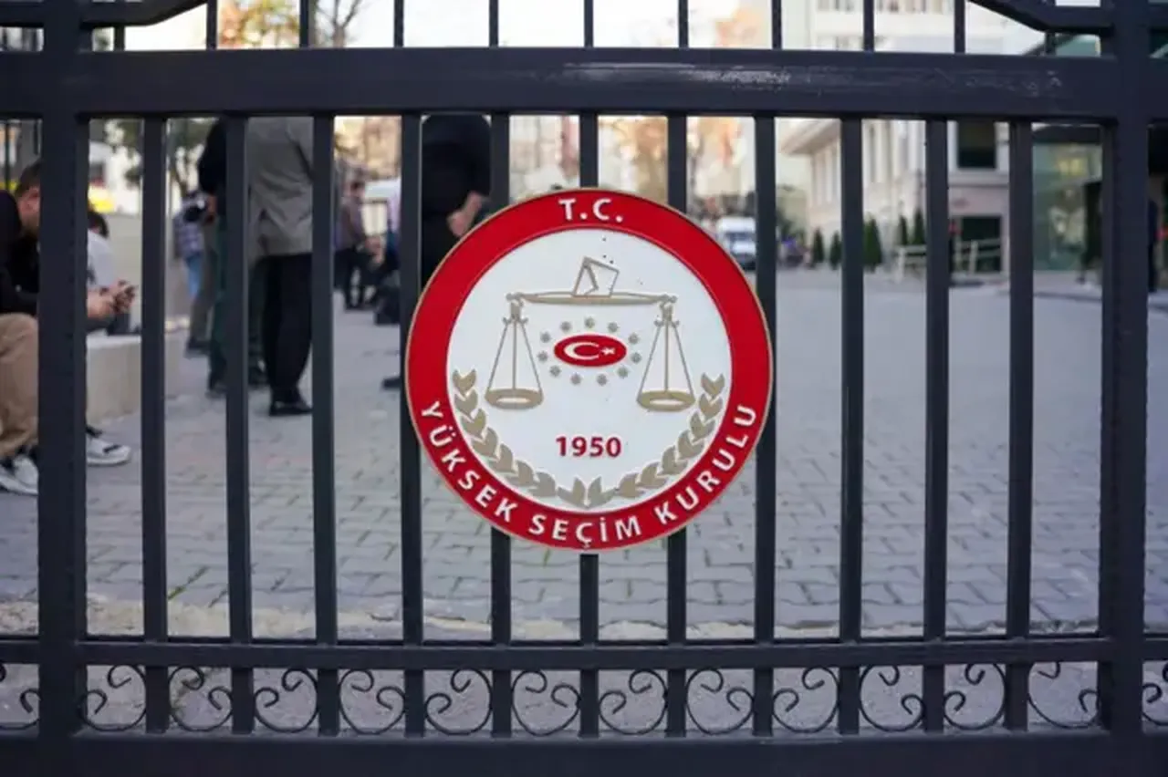 YSK'dan CHP kongreleri için karar