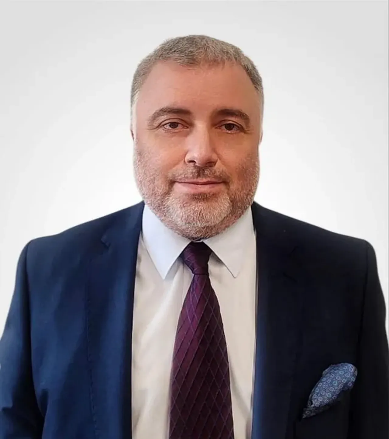 5 üniversiteye rektör ataması Resmi Gazete'de