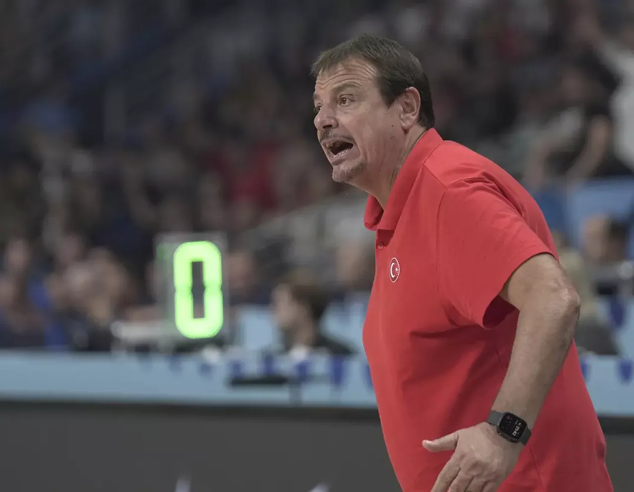 Ergin Ataman ateş püskürdü! Eurobasket 2025'teki zafer sonrası röportajda tepki gösterdi: 'Saçmalık'