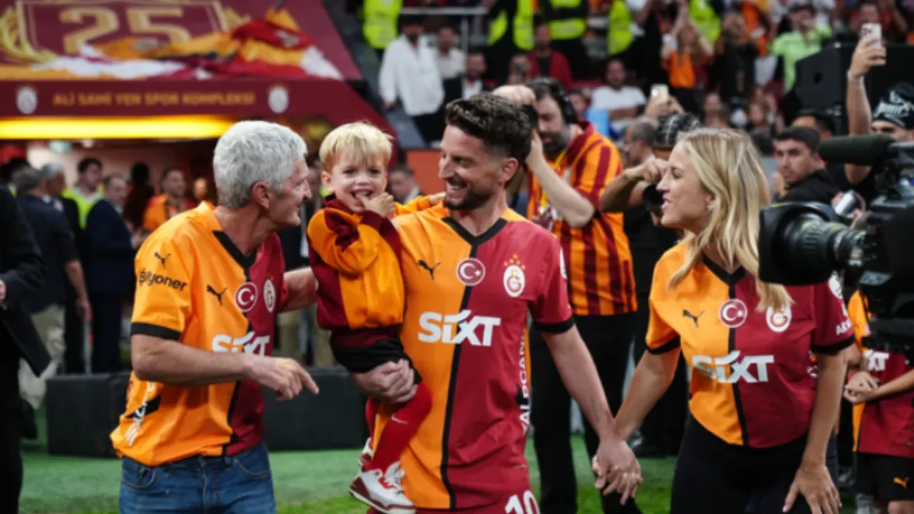 Kat Kerkhofs doğum yaptı! Dries Mertens ikinci kez baba oldu 