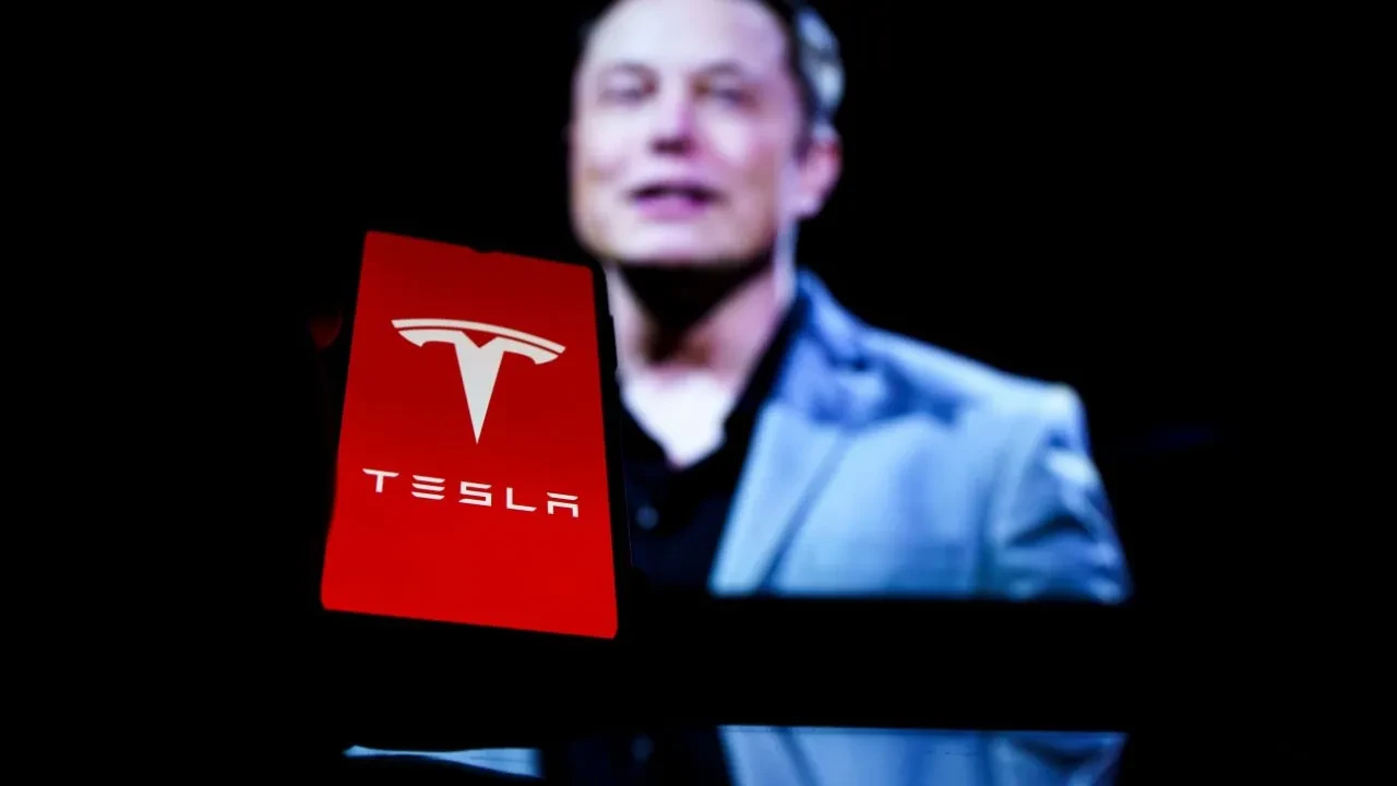 Tesla’dan Musk’a 1 trilyon dolarlık ödeme planı