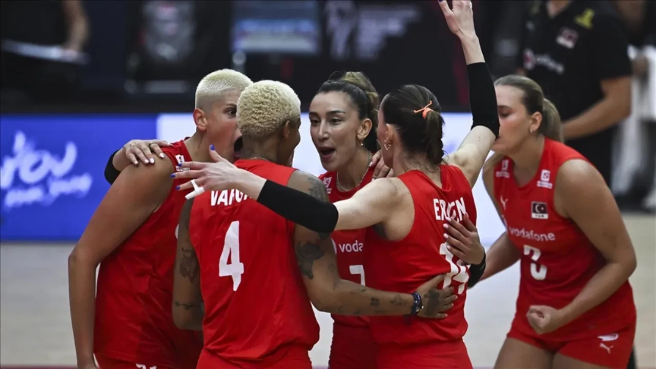 Türkiye Japonya’yı yenerse kiminle oynayacak? Filenin Sultanları yarı finalde