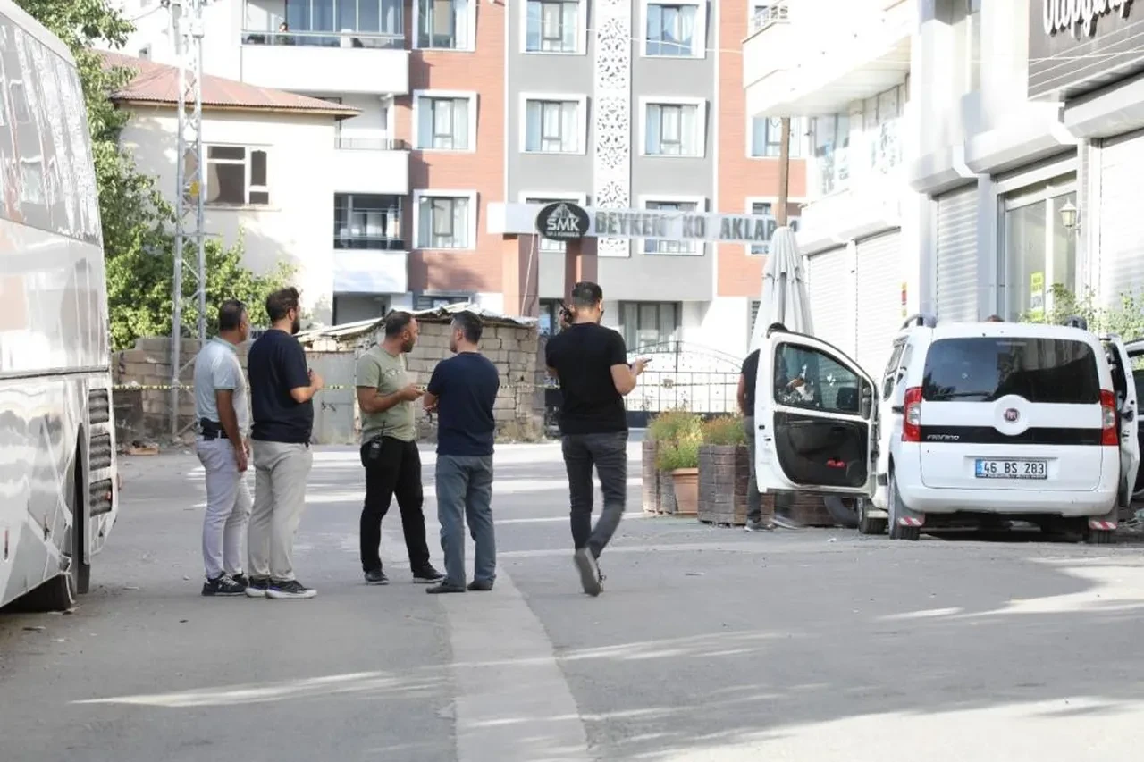 Arabada kanlı infaz! 2 kardeş kurşun yağmuruna tutuldu