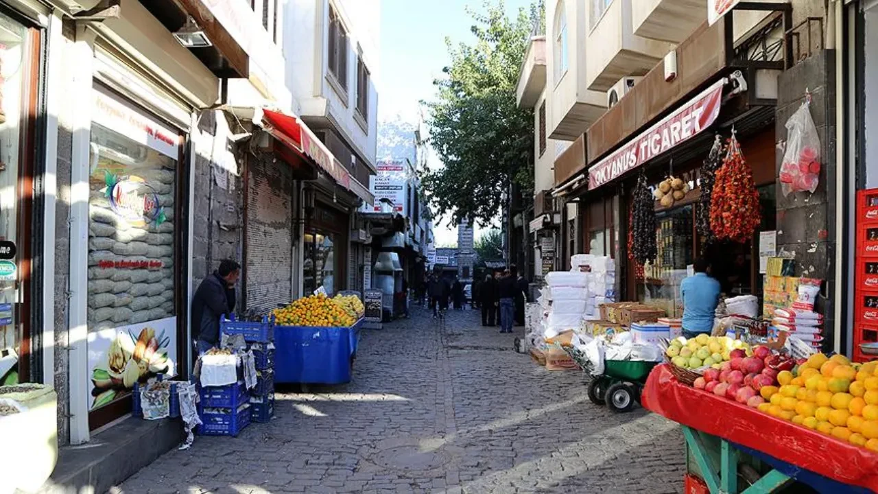 Bakan Bolat açıkladı! Esnafa 93,8 milyar TL’lik can suyu: Kredi şartları kolaylaştı