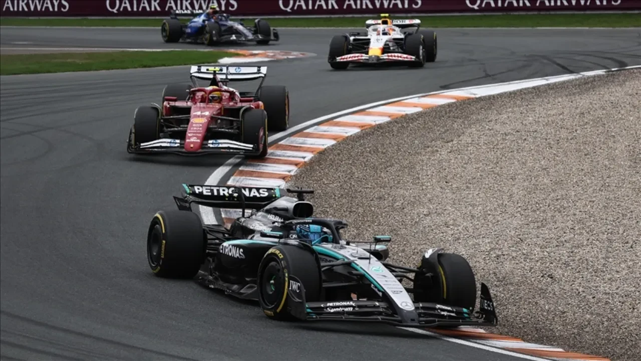 F1 İtalya GP hangi kanalda, saat kaçta? Monza'da pole pozisyonu Max Verstappen'in